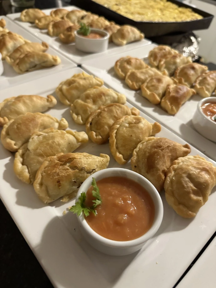 Catering para eventos sociales y corporativos en Rosario